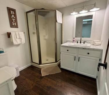 Goshen Villa | The Hilltop Cabin