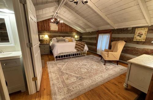 Goshen Villa | The Hilltop Cabin