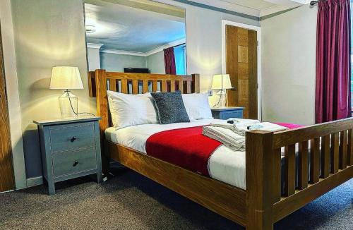 Charnock Richard Hotel | The Hinds Head Hotel