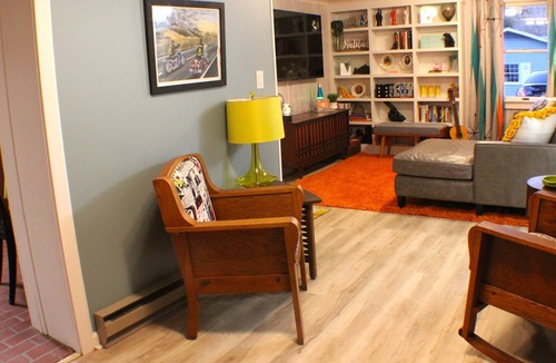 Abingdon Apartment | The Hippie Pad In the heart of downtown Abingdon, The Hippie Pad in the heart of downtown Abingdon