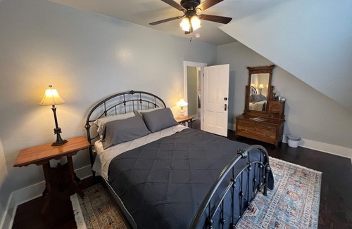 Ponca City House | The Historic Barnes House