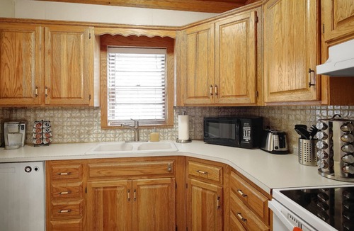 Olathe House | The Historic Chestnut House