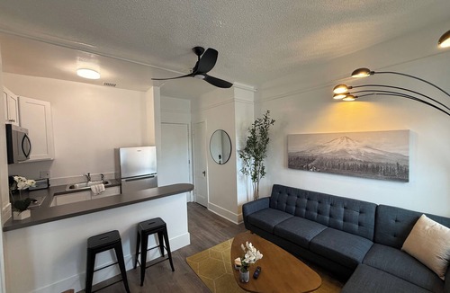 Downtown Klamath Falls Apartment | The Historic George Hotel