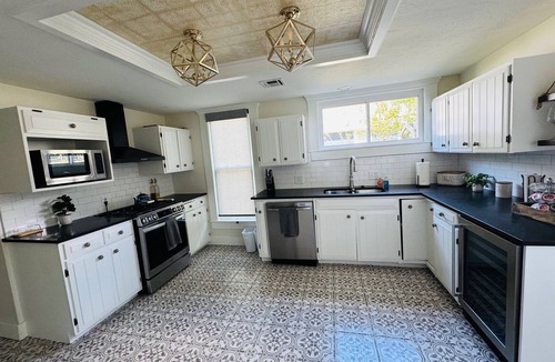 Siloam Springs House | The Historic Haven is a lovingly restored 1904 home.