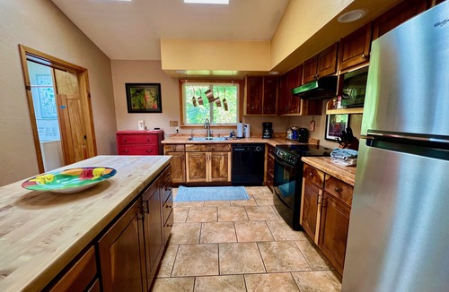 Requa Hotel | The Historic Requa Inn