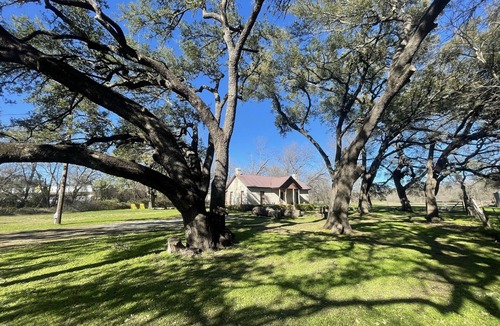 Hico House | The Historic Rock House