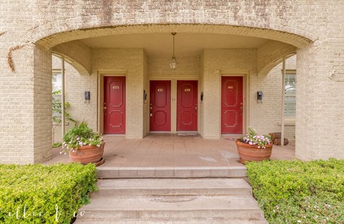 Sayles Blvd. Area House | The Historical- Stunning jewel in the middle of the city!