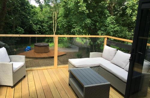 Cratfield Apartment | The Hive - beautiful studio with amazing hot tub