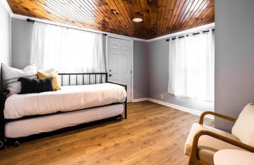 Stephenville House | The Hive - Downtown Stephenville