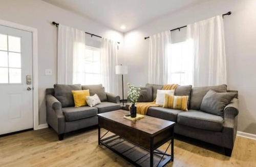 Stephenville House | The Hive - Downtown Stephenville