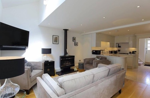 Stow-on-the-Wold Cottage | The Hive