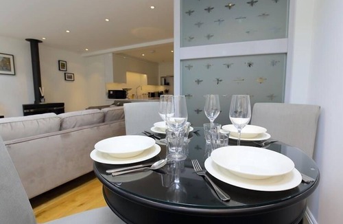 Stow-on-the-Wold Cottage | The Hive