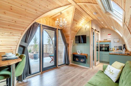 Derbyshire House | The Hive - Uk45565