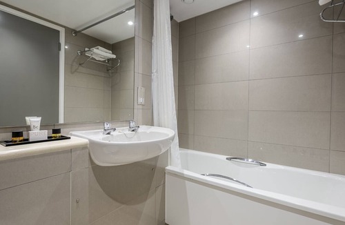 Seale Hotel | The Hog's Back Hotel & Spa Farnham