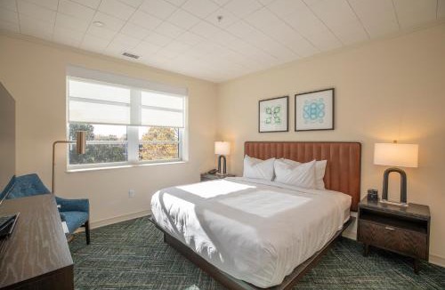 Danville Hotel | The Holbrook Hotel