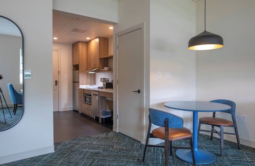 Danville Hotel | The Holbrook Hotel