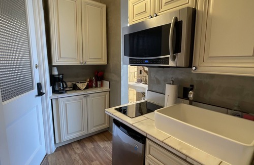 Cheesman Park Hotel | The Holiday Chalet