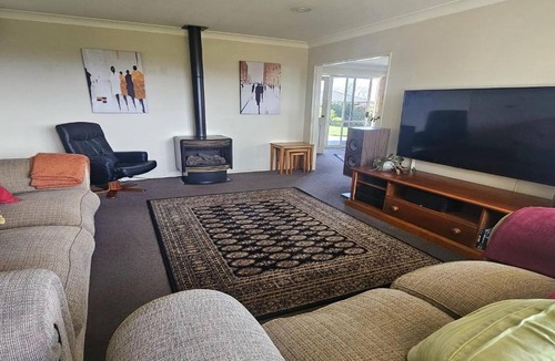 Tauranga House | The Holiday Haven