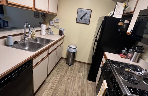 Table Rock Condo | The Holiday House at Pointe Royale Golf Village: A Branson Getaway