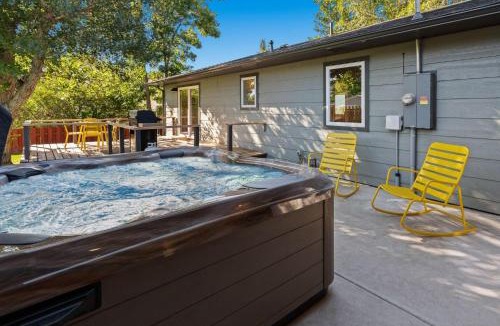 Livingston House | The Holiday Rambler