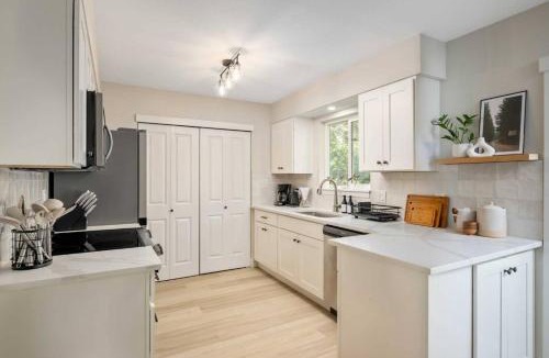 Bull Mountain House | The Holistic Hideaway