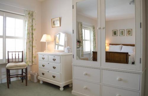 Uppingham Bed & Breakfast | The Hollies Bed and Breakfast
