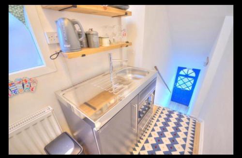 Crosby Apartment | The Hollies