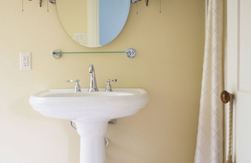 Bausman Bed & Breakfast | The Hollinger House