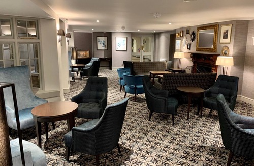 Steeple Aston Hotel | The Holt Hotel