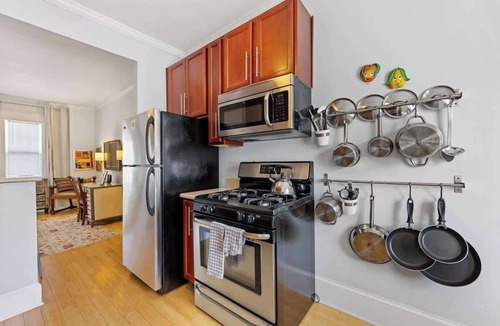 Dilworth Apartment | The Home Collection: King Suite with Private Balcony near Atrium & South End