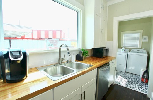 Big Spring House | The Home Realtor Guest House