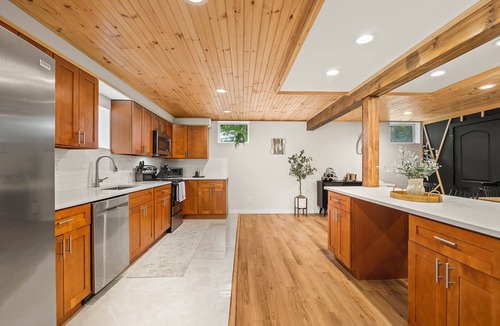 Freehold House | The Homestead at Carter Bridge Estate