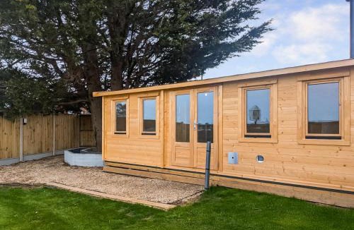 Ham House | The Homestead Compact