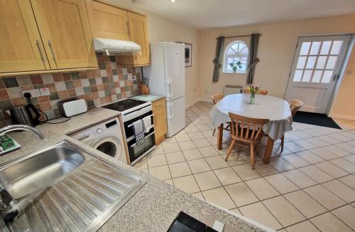 Ivinghoe House | The Homestead