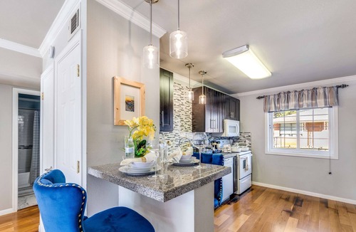 Nacogdoches Apartment | The Homestead Luxury-cozy 2BR Apartments Near SFA