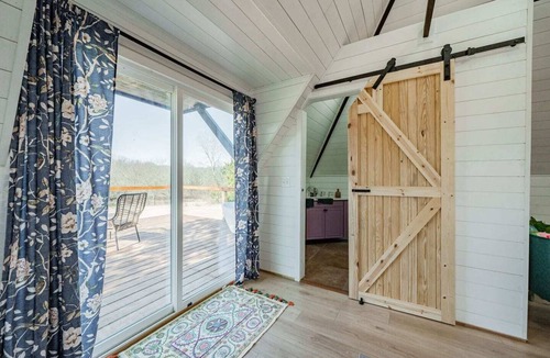 Van Alstyne Cabin | The Honey Pot: A Tiny Pyramid Suite-Outdoor Shower