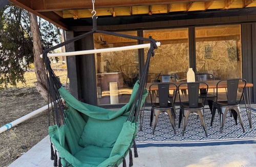 Van Alstyne Cabin | The Honey Pot: A Tiny Pyramid Suite-Outdoor Shower
