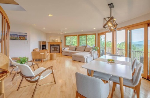 Easton House | The Honey Pot | Incredible Views