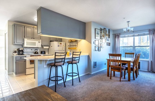 Hood River Condo | The Hood River Condominiums
