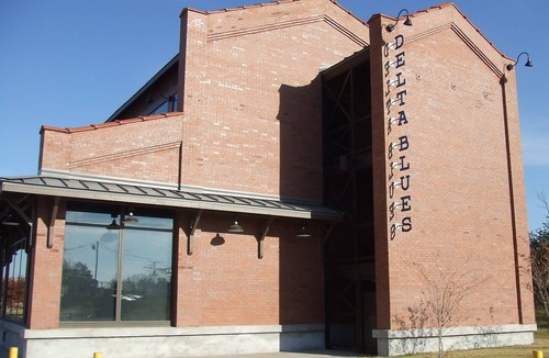 Clarksdale Apartment | The Hooker Hotel - 'Unique, Cool, and Spacious, with a killer location'