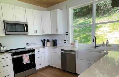 Silver Point House | The Hoot Home