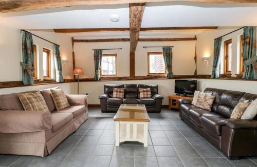 Leominster House | The Hop Kiln