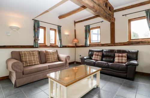 Leominster House | The Hop Kiln