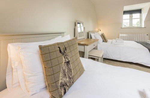 Hopton Wafers Hotel | The Hopton Crown