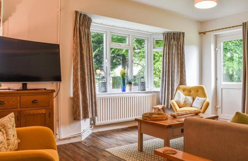 Steyning House | The Horseshoe Annex