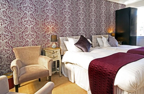 Eddleston Hotel | The Horseshoe Inn