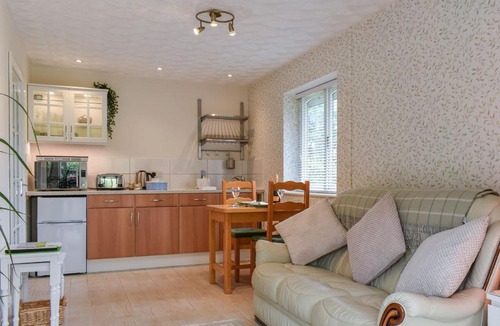 Llanfairfechan House | The Horseshoe Suite