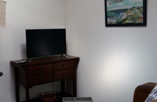 Saujon Apartment | The Host next door