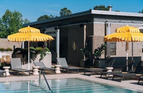 Alpharetta Hotel | The Hotel at Avalon, Autograph Collection
