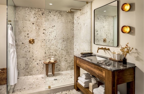 Prince Edward Hotel | The Hotel at Claramount Club
